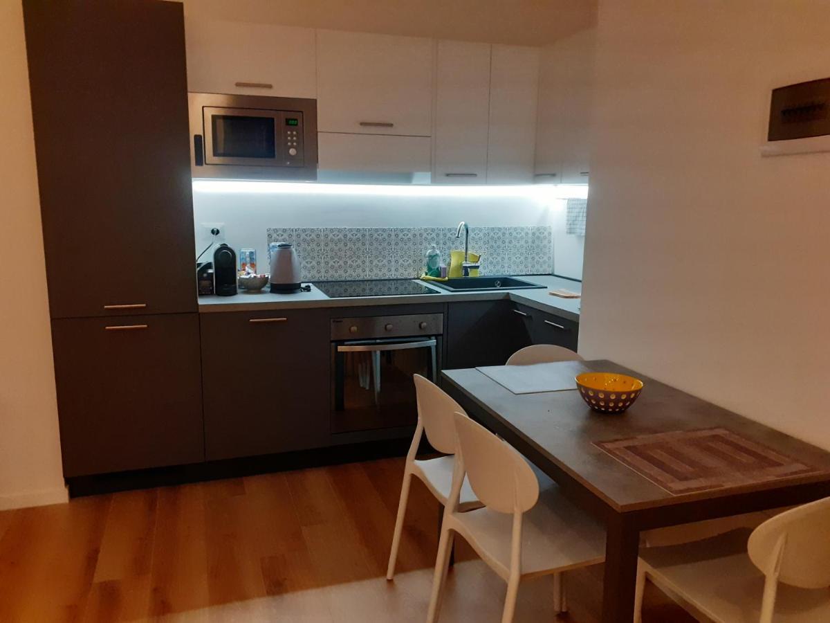 Ferienwohnung Bilocale 7 Piano Balcone Vista Skyline Mailand Exterior foto